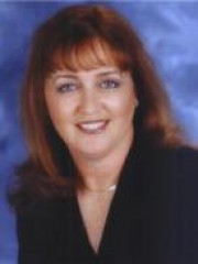 Lynn Viehl